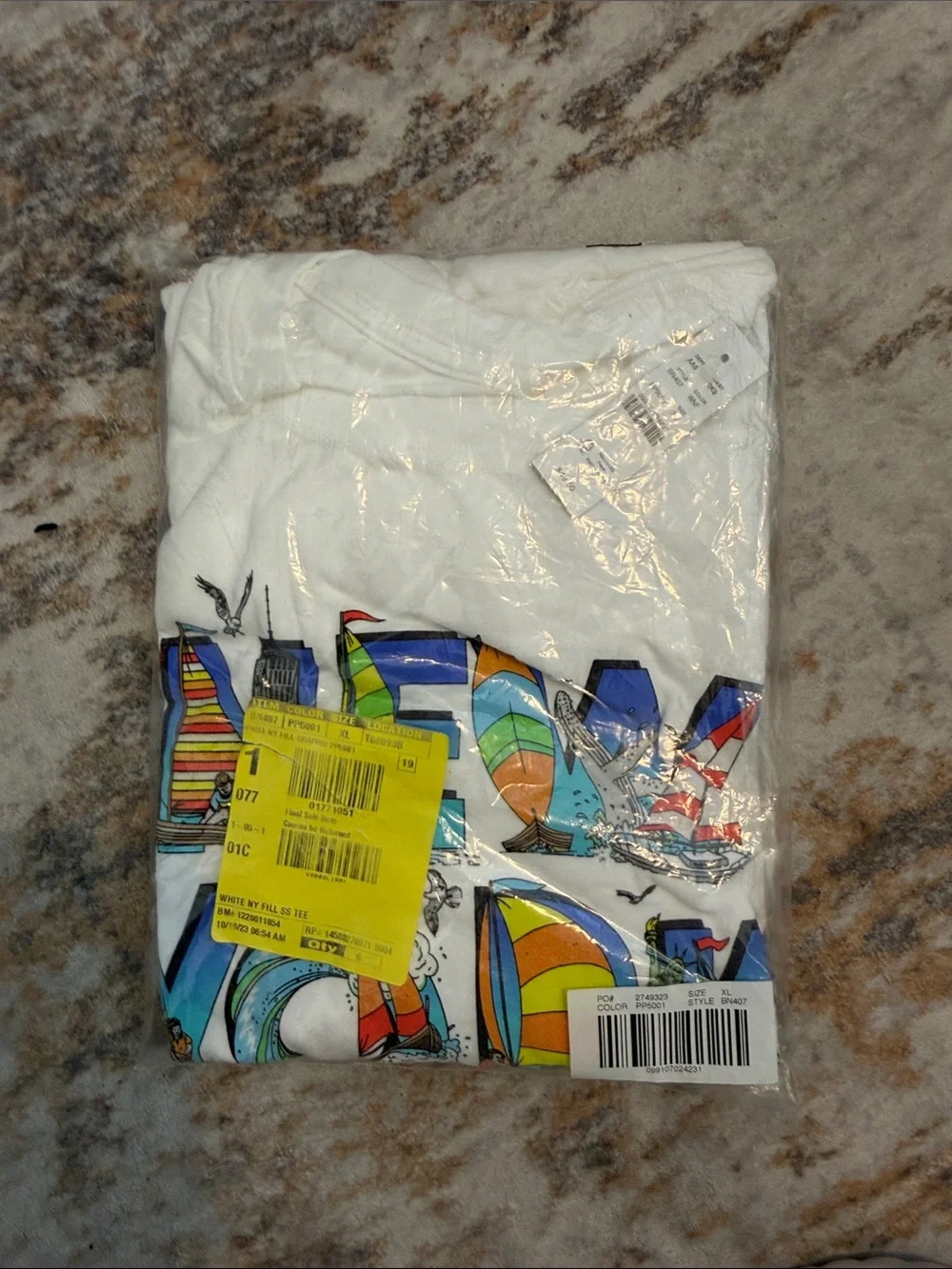 NWT! J.Crew Made-in-the-USA New York Graphic T-shirt BN407 Size: X-LARGE